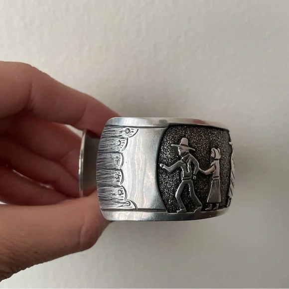 Silver Cuff Bracelet with Engraved Figures - Picture 2 of 6